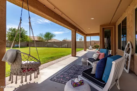 10403 W El Cortez Pl, Peoria, AZ 85383
