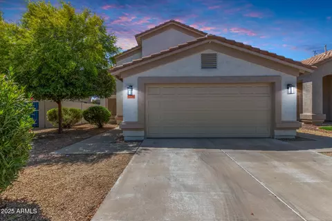 1327 W Kingbird Dr, Chandler, AZ 85286