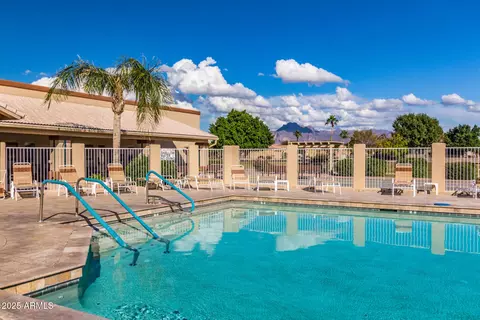 Exterior - 2101 S Meridian Rd #301, Apache Junction, AZ 85120 photo 5 of 6