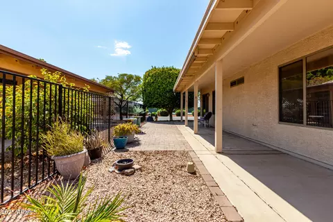Exterior - 2101 S Meridian Rd #301, Apache Junction, AZ 85120 photo 4 of 6