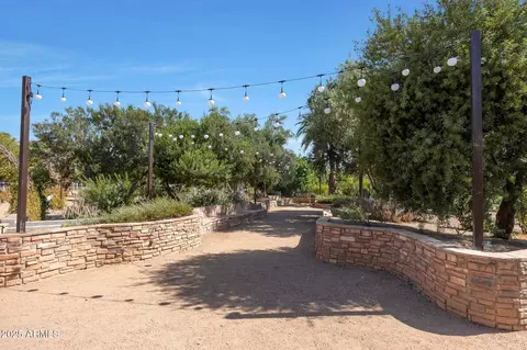 View/Area - 2892 E Agritopia Loop S, Gilbert, AZ 85296 photo 11 of 17