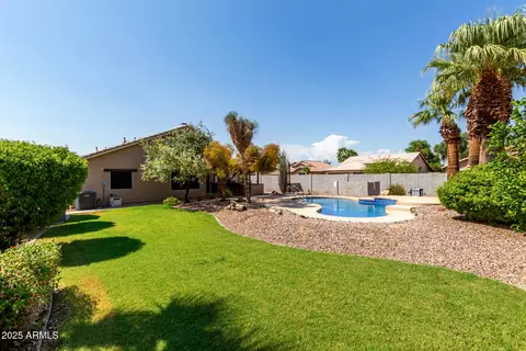 11891 N 84th Ln, Peoria, AZ 85345