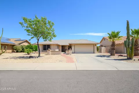 9238 W Taro Ln, Peoria, AZ 85382