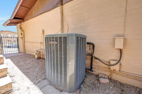 Exterior - 2202 E Belmont Ave, Phoenix, AZ 85020 photo 1 of 4