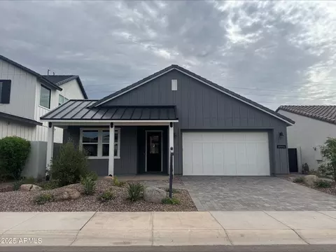 11995 N Luckenbach St, Surprise, AZ 85388