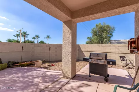Exterior - 1818 S Saddle St, Gilbert, AZ 85233 photo 5 of 7
