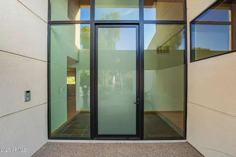 Entry Way - 2401 E Carol Ave, Phoenix, AZ 85028 photo 1 of 6