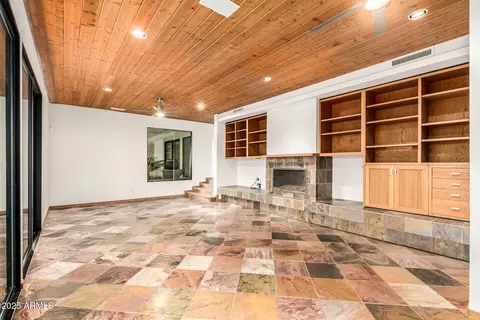 Living - 2401 E Carol Ave, Phoenix, AZ 85028 photo 8 of 11
