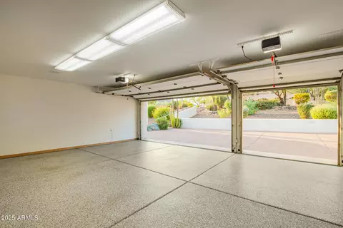 Exterior - 2401 E Carol Ave, Phoenix, AZ 85028 photo 14 of 37