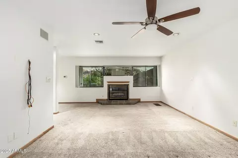 Living - 2401 E Carol Ave, Phoenix, AZ 85028 photo 11 of 11