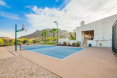 Exterior - 2401 E Carol Ave, Phoenix, AZ 85028 photo 24 of 37