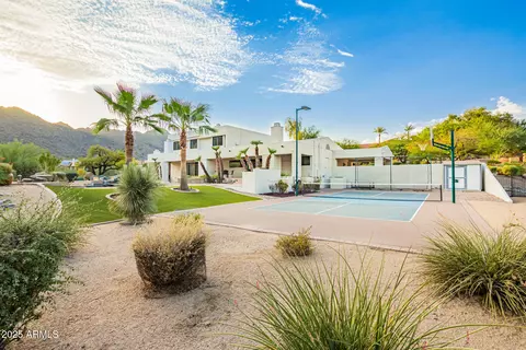 Exterior - 2401 E Carol Ave, Phoenix, AZ 85028 photo 25 of 37
