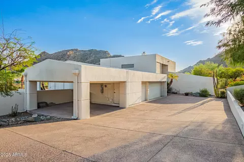 Exterior - 2401 E Carol Ave, Phoenix, AZ 85028 photo 7 of 37