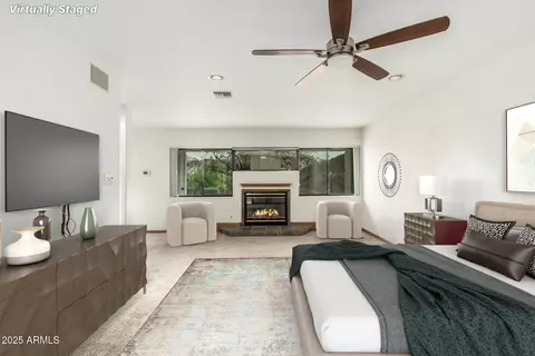 Bedroom - 2401 E Carol Ave, Phoenix, AZ 85028 photo 1 of 5