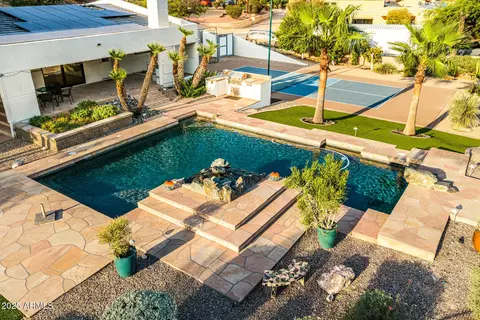 Exterior - 2401 E Carol Ave, Phoenix, AZ 85028 photo 37 of 37