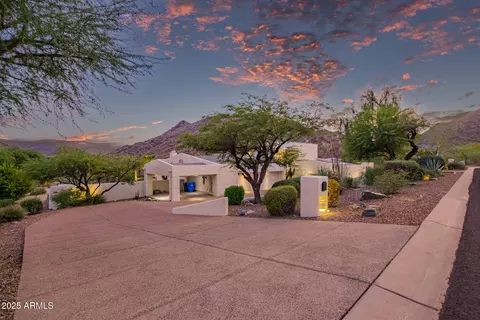 Exterior - 2401 E Carol Ave, Phoenix, AZ 85028 photo 1 of 37