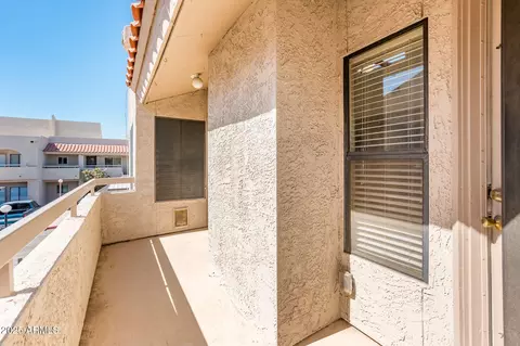 Exterior - 11666 N 28th Dr UNIT 265, Phoenix, AZ 85029 photo 2 of 5