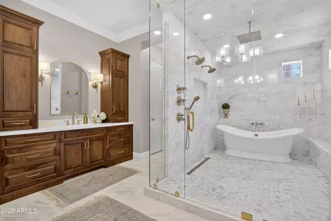 Bath - 2040 E Aris Dr, Gilbert, AZ 85298 photo 4 of 18