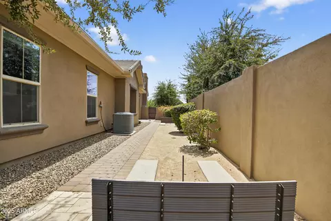 Exterior - 2040 E Aris Dr, Gilbert, AZ 85298 photo 9 of 20