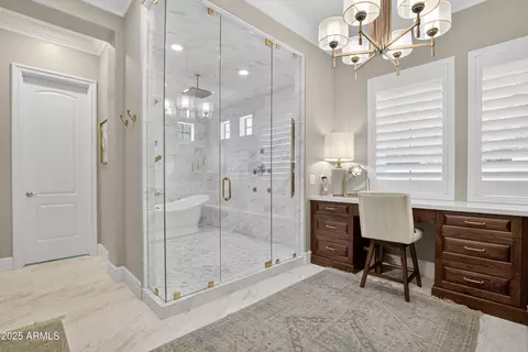 Bath - 2040 E Aris Dr, Gilbert, AZ 85298 photo 1 of 18