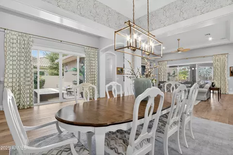 Dining - 2040 E Aris Dr, Gilbert, AZ 85298 photo 6 of 7