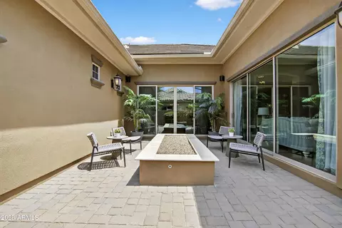 Exterior - 2040 E Aris Dr, Gilbert, AZ 85298 photo 10 of 20
