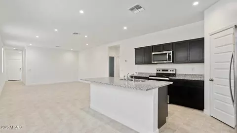 Kitchen - 2019 W Solstice Ave, Apache Junction, AZ 85120 photo 1 of 1