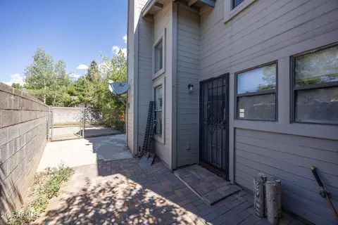 4110 E Spring Meadows Cir, Flagstaff, AZ 86004 photo 12