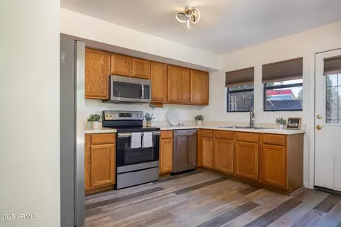 4110 E Spring Meadows Cir, Flagstaff, AZ 86004 photo 2