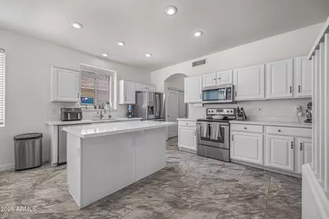 Kitchen - 3549 S Oxley Cir, Mesa, AZ 85212 photo 3 of 3