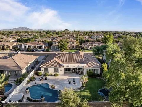 View/Area - 458 E Joseph Way, Gilbert, AZ 85295 photo 3 of 6