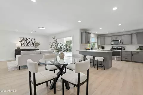 Dining - 2303 Evergreen St, Mesa, AZ 85213 photo 3 of 4