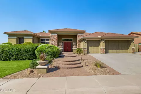 9324 W Molly Ln, Peoria, AZ 85383