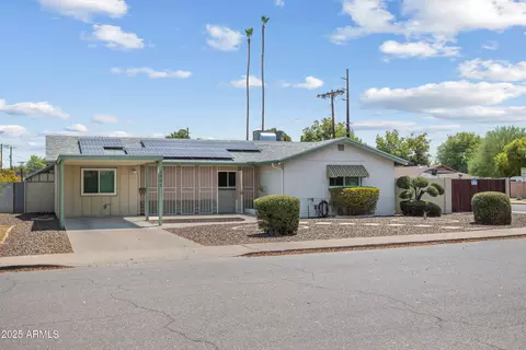 2301 N 38th St, Phoenix, AZ 85008