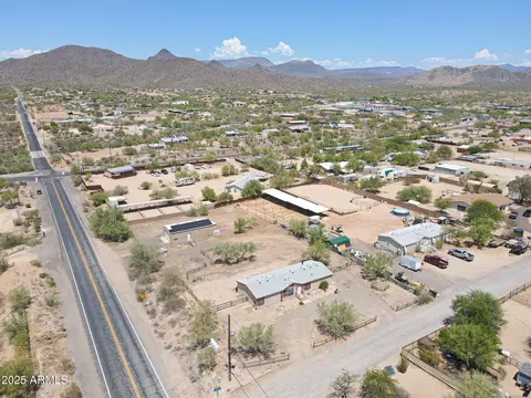 37609 N 16th St, Phoenix, AZ 85086