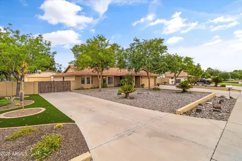 5101 W Monte Cristo Ave, Glendale, AZ 85306