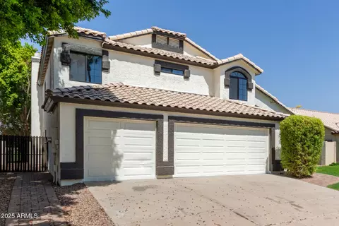 Exterior - 814 S Copper Key Ct, Gilbert, AZ 85233 photo 6 of 10