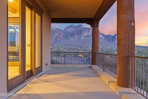 Exterior - 3307 N Mountain View Rd, Apache Junction, AZ 85119 photo 5 of 13