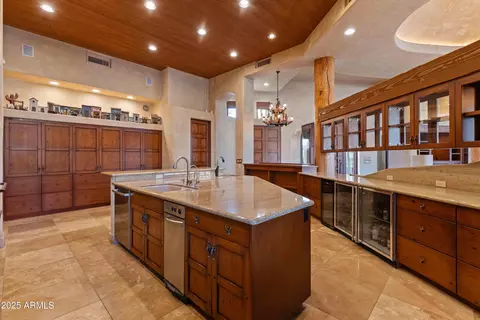 Kitchen - 3307 N Mountain View Rd, Apache Junction, AZ 85119 photo 3 of 4