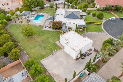 View/Area - 3950 E Mclellan Rd #14, Mesa, AZ 85205 photo 4 of 4