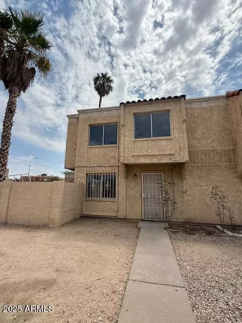 4012 S 45th St, Phoenix, AZ 85040