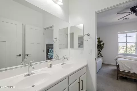 Bath - 10515 E Nopal Ave, Mesa, AZ 85209 photo 3 of 5