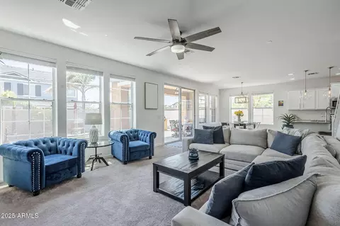 Living - 10515 E Nopal Ave, Mesa, AZ 85209 photo 1 of 4