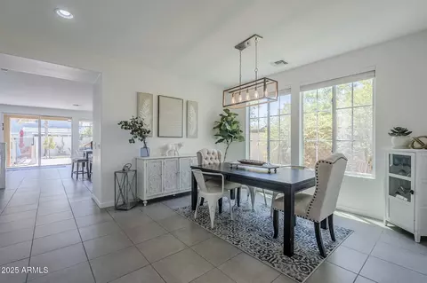 Dining - 10515 E Nopal Ave, Mesa, AZ 85209 photo 2 of 4