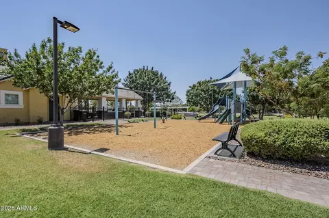 Exterior - 10515 E Nopal Ave, Mesa, AZ 85209 photo 12 of 14