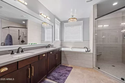 Bath - 10648 E Kinetic Dr, Mesa, AZ 85212 photo 2 of 6