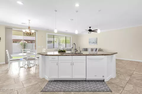 Kitchen - 2815 E Russell St, Mesa, AZ 85213 photo 3 of 5