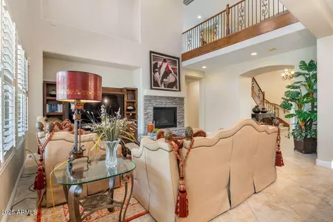 Living - 3829 E Rockingham Rd, Phoenix, AZ 85050 photo 3 of 3