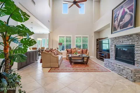 3829 E Rockingham Rd, Phoenix, AZ 85050