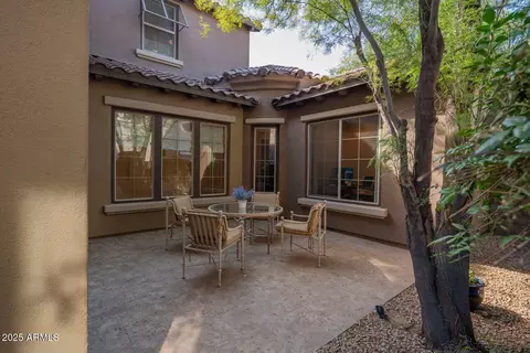 Exterior - 3829 E Rockingham Rd, Phoenix, AZ 85050 photo 2 of 5
